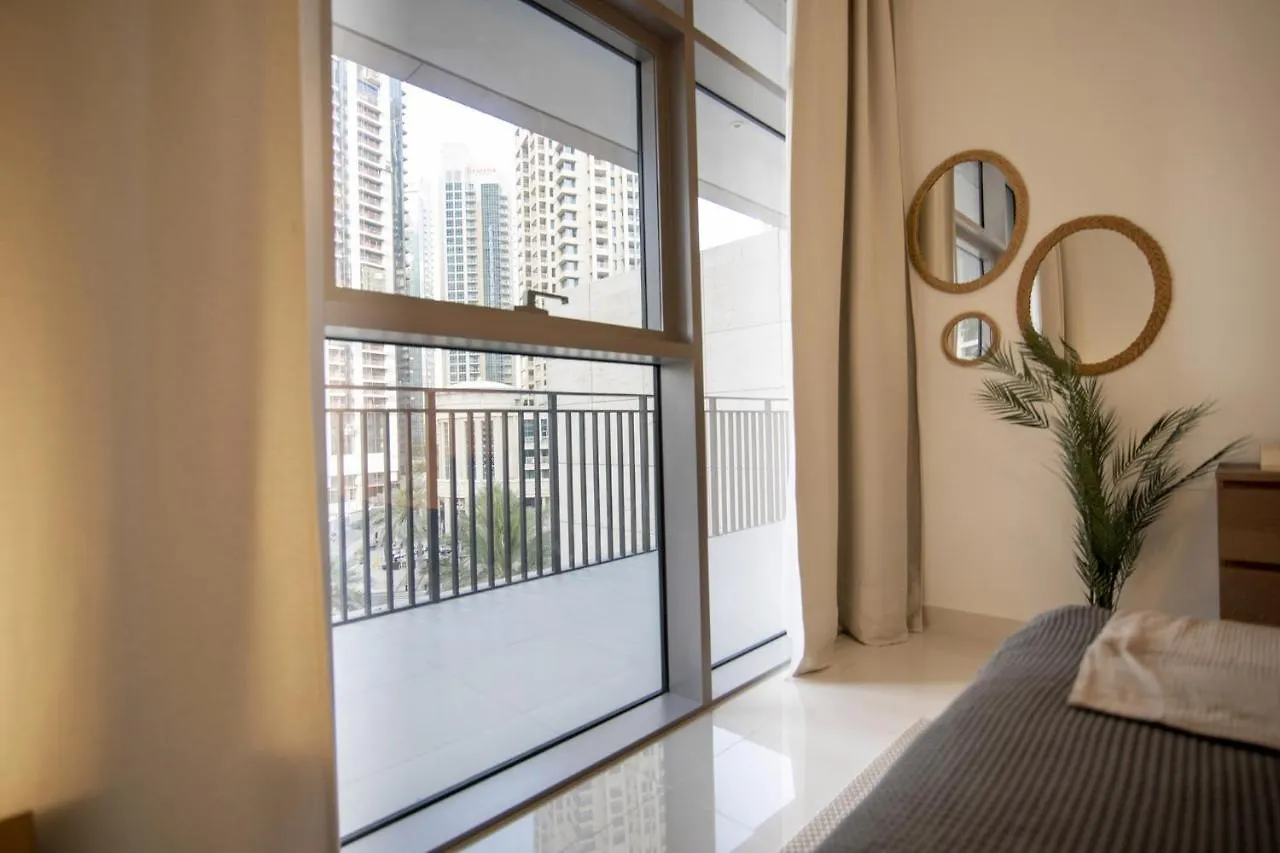 Apartman Elegant Apt With Balcony Minutes From Burj Khalifa Dubaj