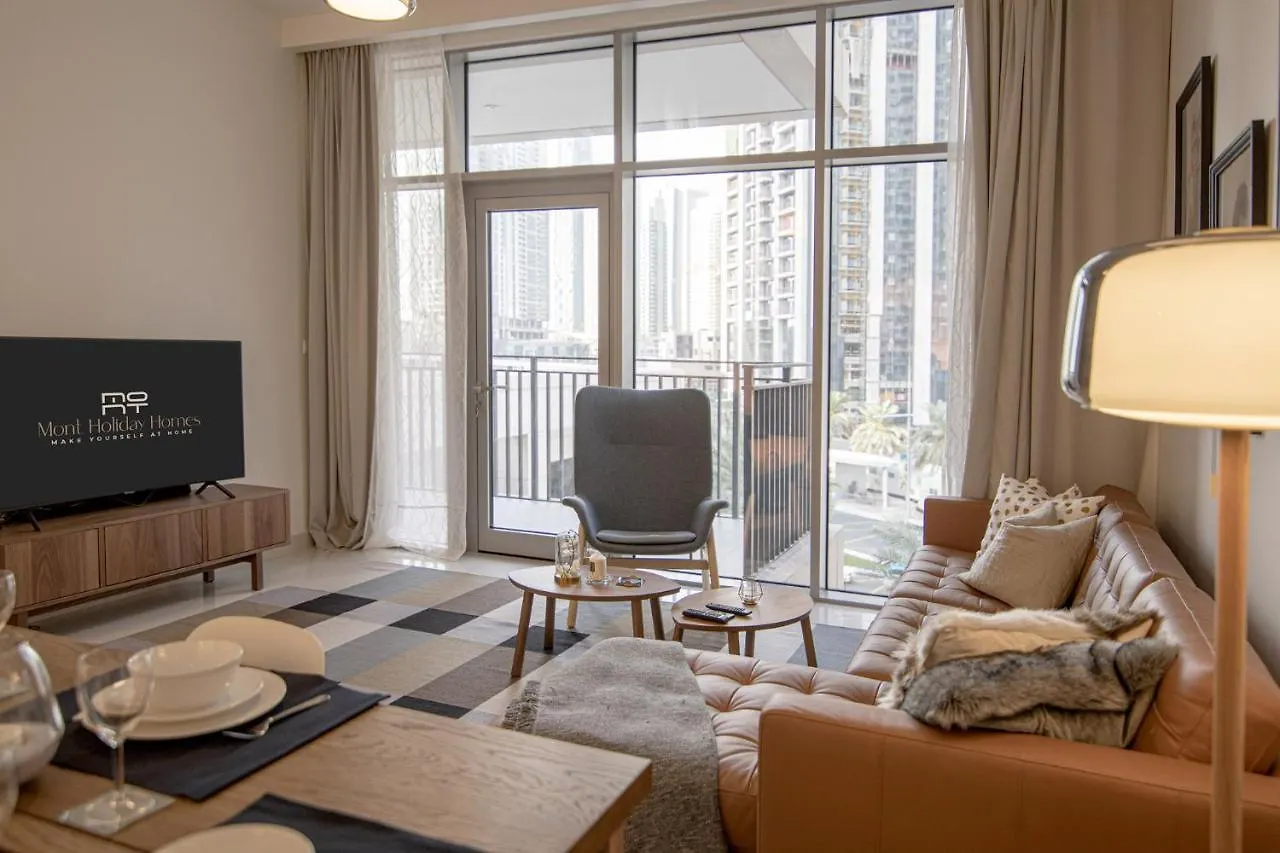 Elegant Apt With Balcony Minutes From Burj Khalifa Dubai Appartamento