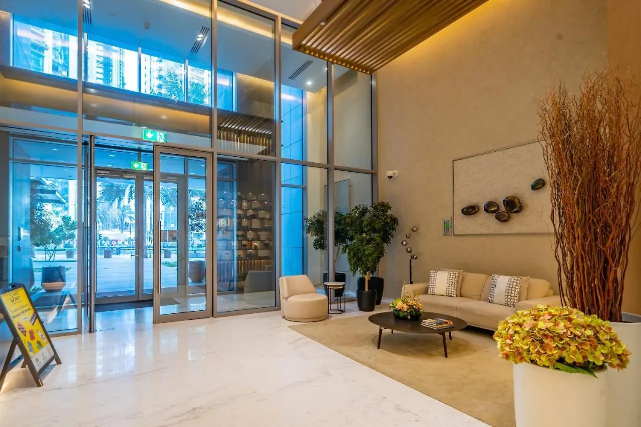 Elegant Apt With Balcony Minutes From Burj Khalifa Dubaj 0*,